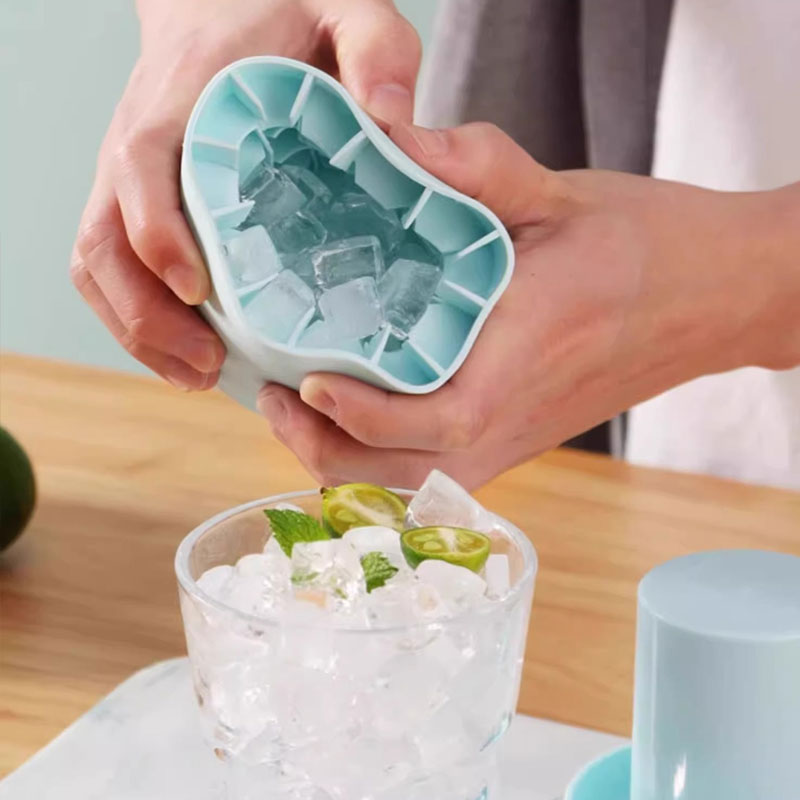 💥LAST DAY SALE 50% OFF💥Silicone Squeeze Ice Cube Tray⚡BUY 3 GET 1 FREE